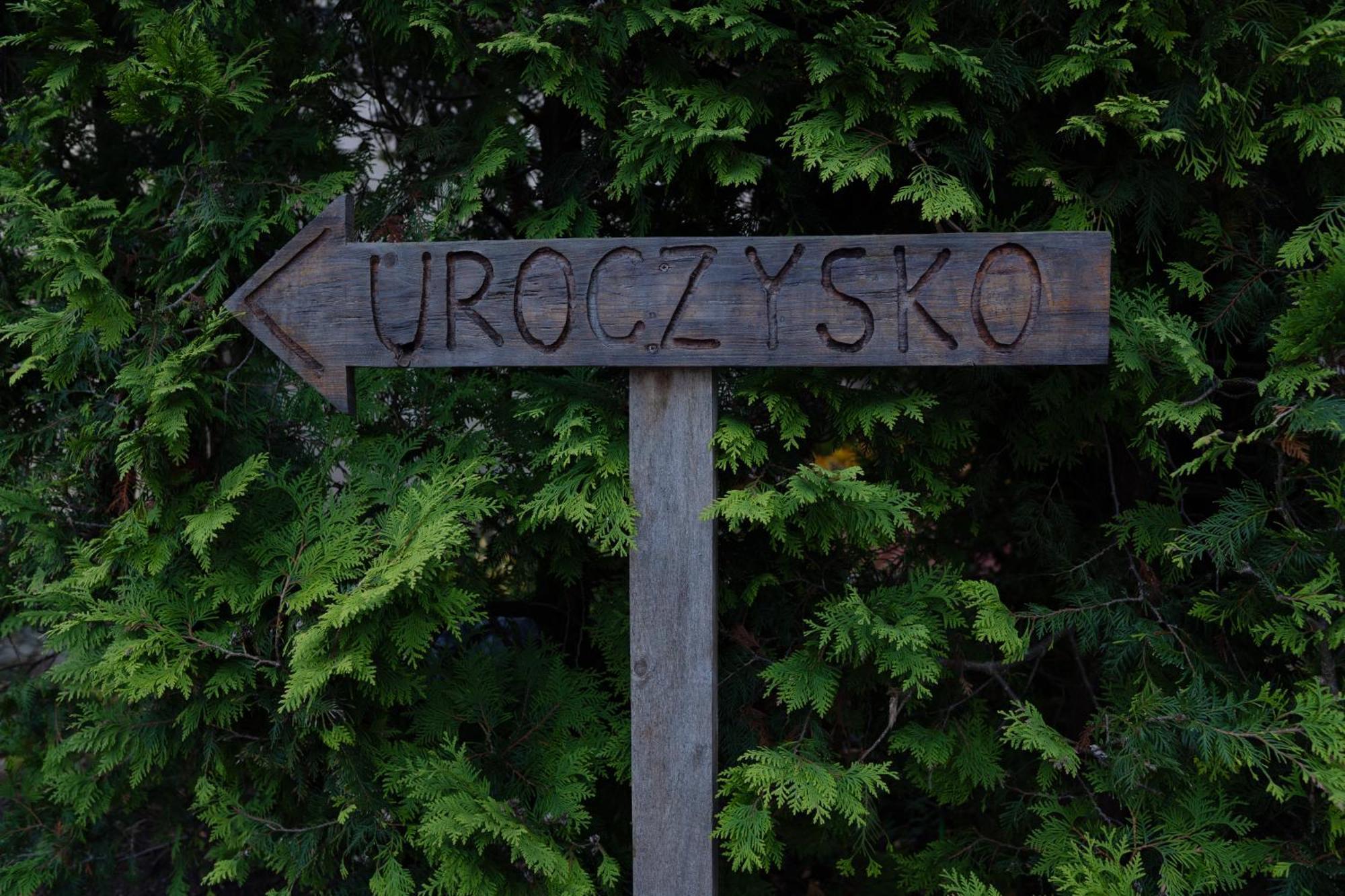 Uroczysko Olesnica Bed and Breakfast Chodzież Exteriör bild